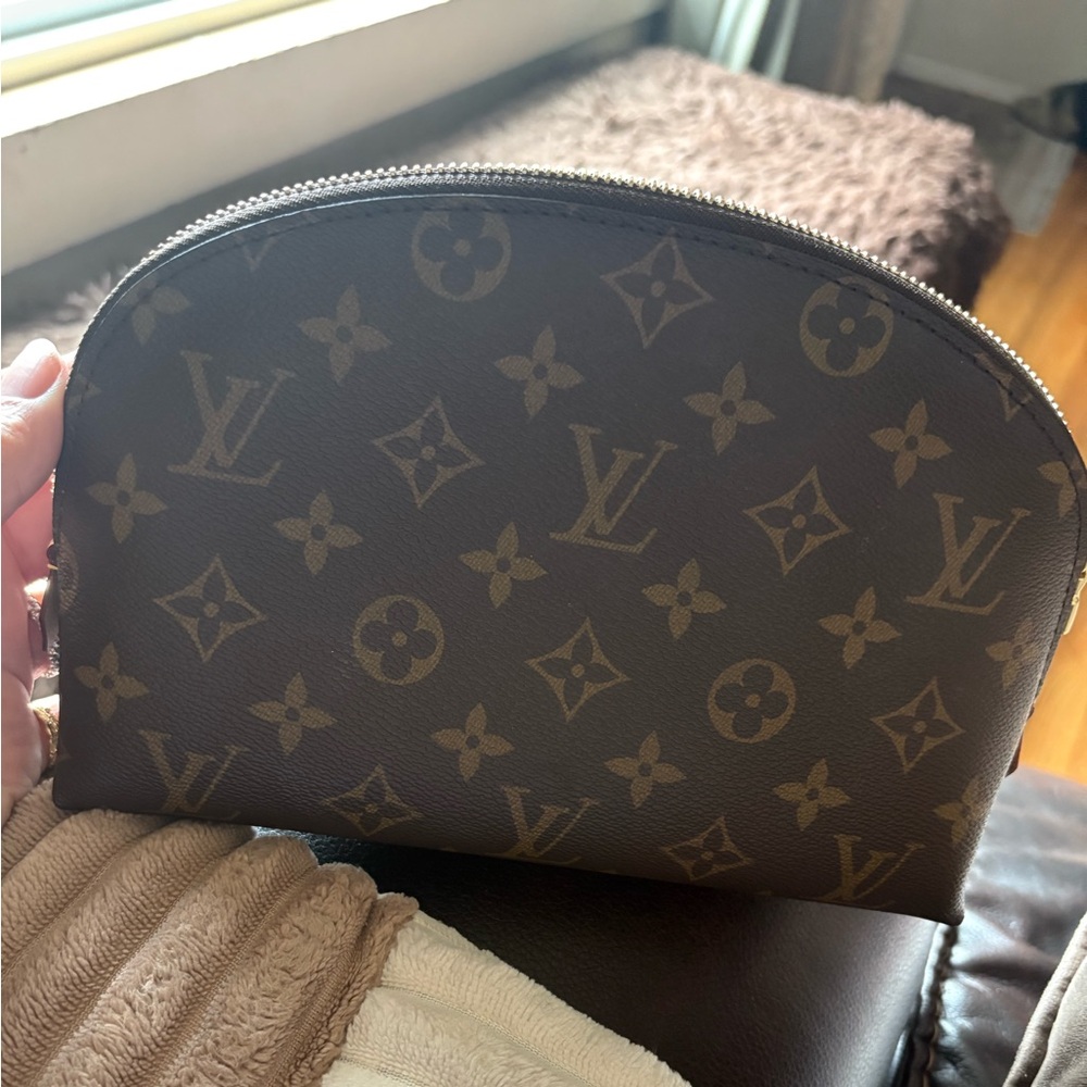 Louis Vuitton Beige and Brown Zippered Cosmetic pouch GM
